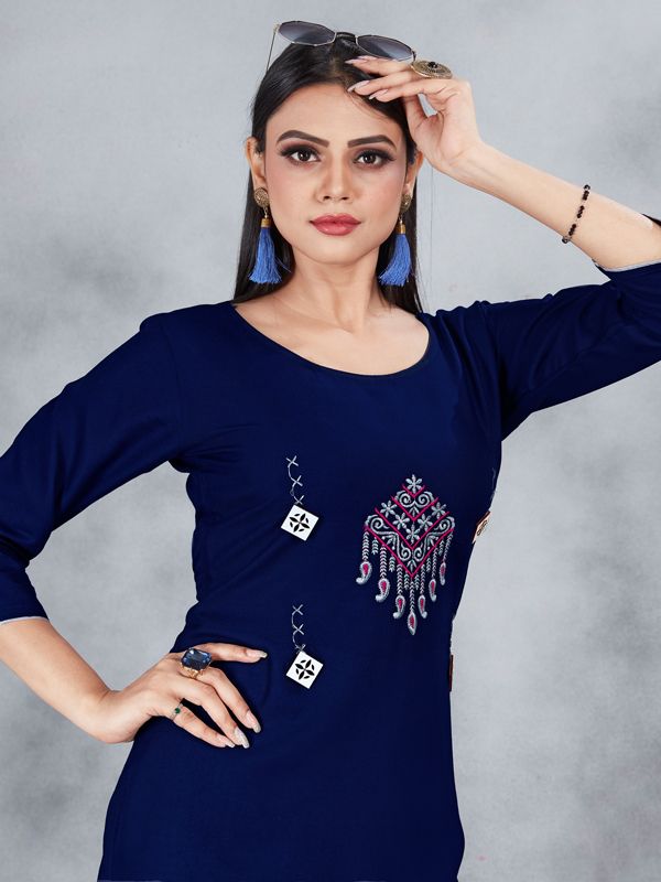 Buy Jaipur Kurti Women Navy Blue Yoke Design Kurta with Trousers Online at  Best Price | Distacart